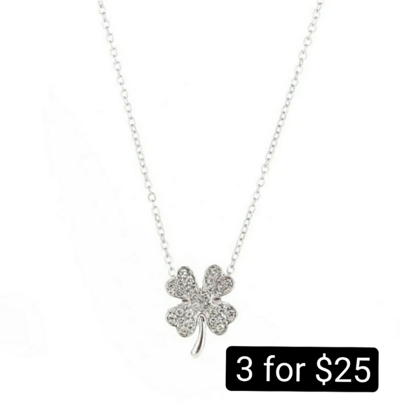 Jewelry - Silver 4 leaf clover necklace